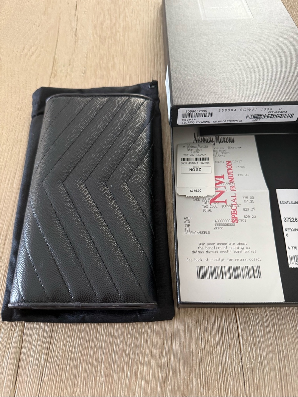 Saint Laurent Black Quilted Chevron Leather Envelope Clutch - Picture 3 of 11
